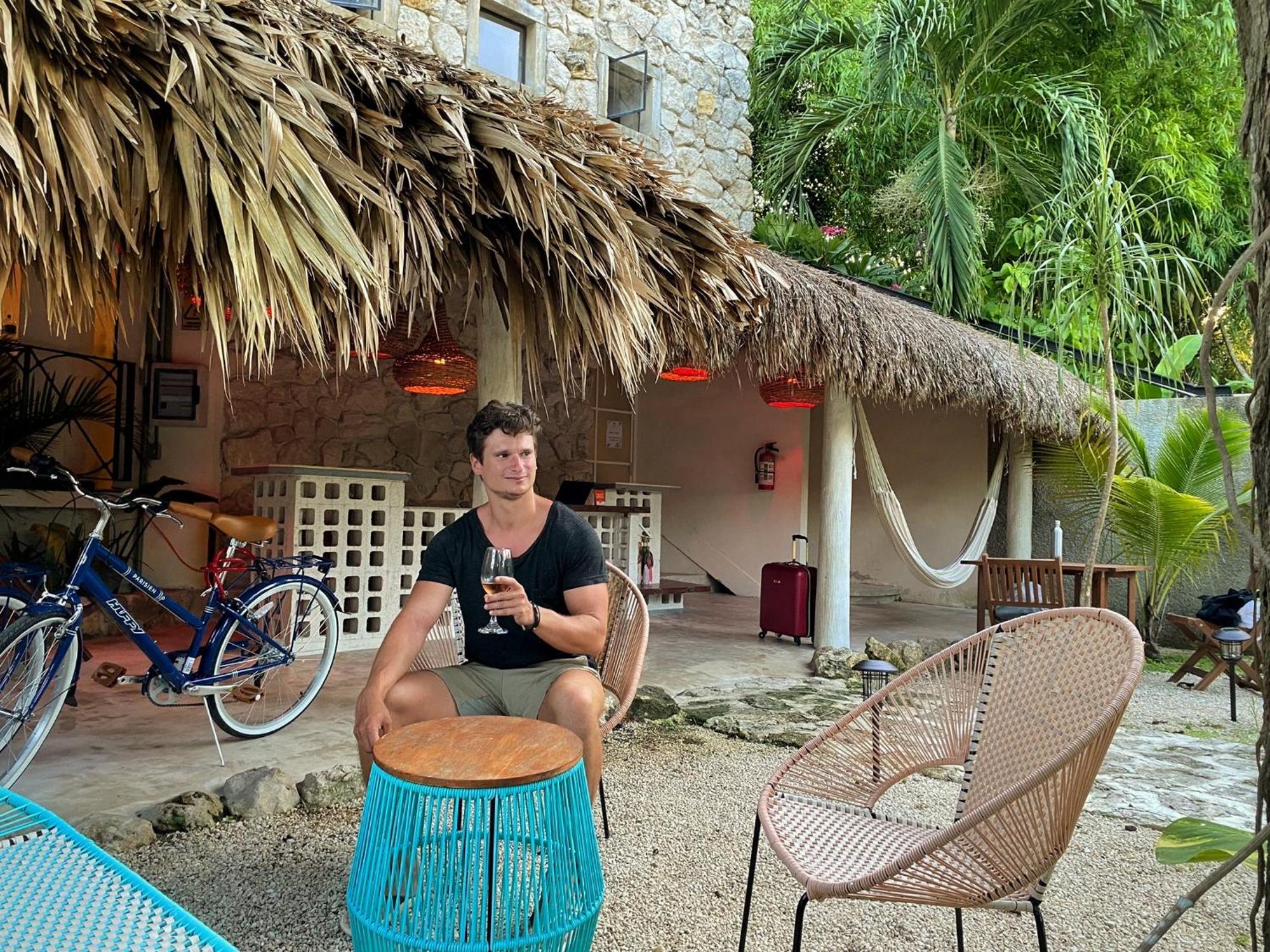 Elmar Hostel Bacalar Exteriör bild